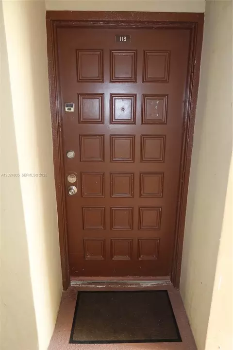 10835 SW 112th Ave #113, Miami, FL 33176