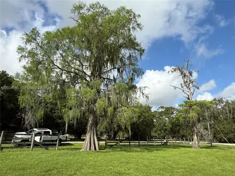 709 Siboney Ave, Clewiston, FL 33440
