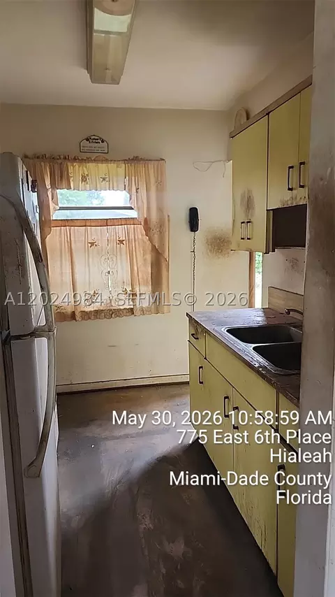 775 E 6th Pl, Hialeah, FL 33010 photo 6