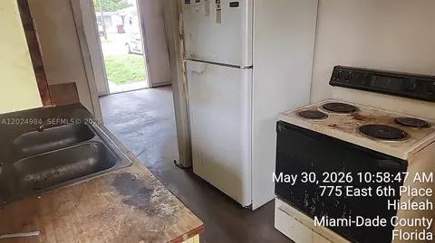 775 E 6th Pl, Hialeah, FL 33010 photo 4