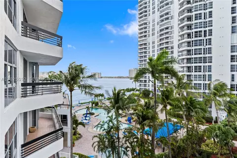 19195 NE 36th Ct #502, Aventura, FL 33180