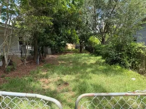 0000 NE 11 Ave, Davie, FL 33328
