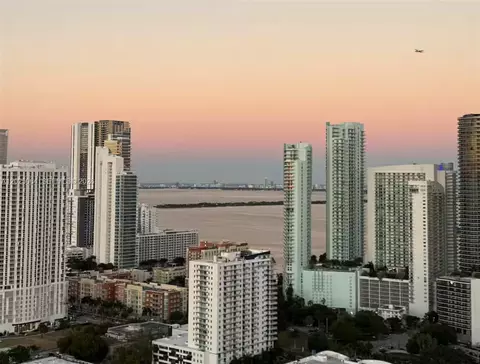 1600 NE 1 Ave #3519, Miami, FL 33132
