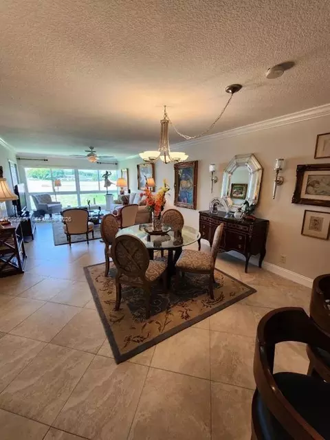 5590 Via Delray #B, Delray Beach, FL 33484