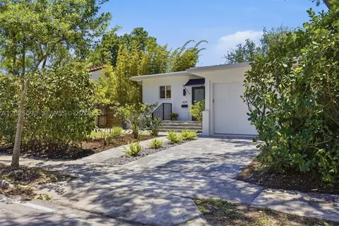 434 NE 77th St, Miami, FL 33138