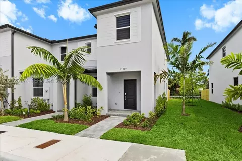 35779 SW 178th Ct, Homestead, FL 33034