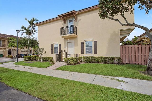 Homes For Sale in 33186, FL | Real Estate & Listings | Movoto
