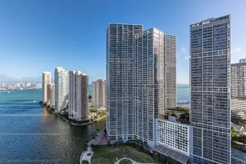 200 Biscayne Boulevard Way #3102, Miami, FL 33131