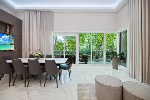 1800 S Ocean Dr #310, Hallandale Beach, FL 33009