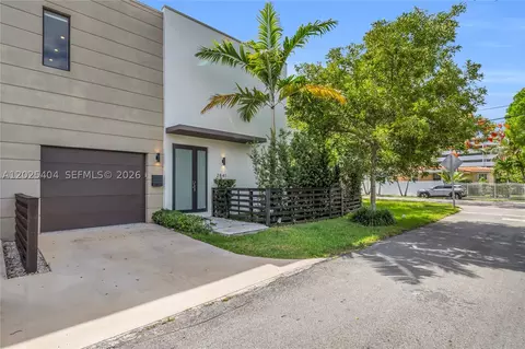 2841 SW 27th St #A, Miami, FL 33133
