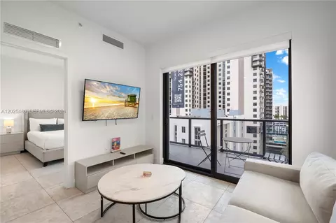 239 SW 9th St #1202, Miami, FL 33130