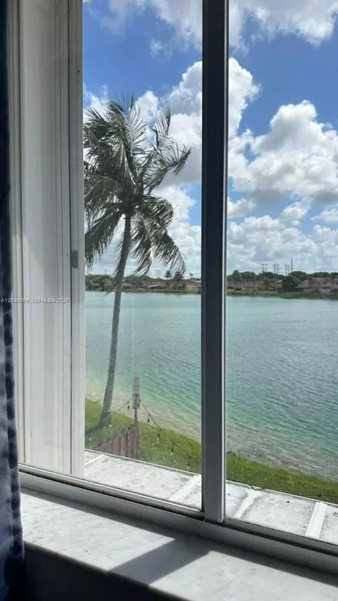 Undisclosed, Miami, FL 33177