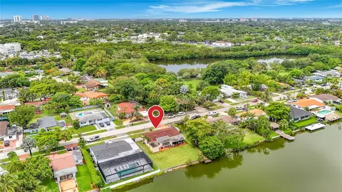 2501 NE 209th Ter, Miami, FL 33180