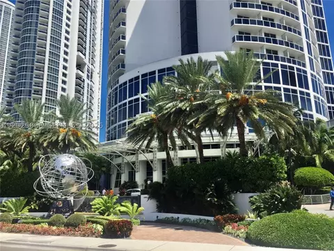 18001 Collins Ave #2118, Sunny Isles Beach, FL 33160