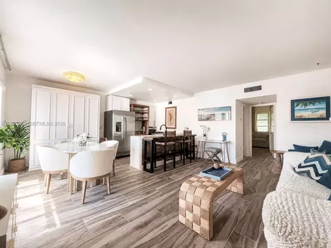 4201 S Ocean Blvd #J2, South Palm Beach, FL 33480