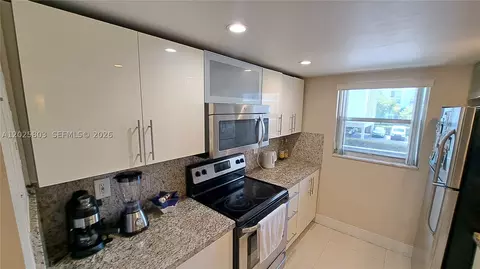201 178th Dr #209, Sunny Isles Beach, FL 33160