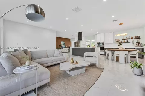 1446 Scott St, Hollywood, FL 33020