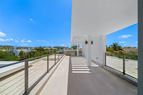 Other - 571 Glenridge Rd, Key Biscayne, FL 33149 photo 10 of 12
