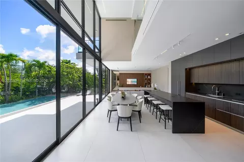 Other - 571 Glenridge Rd, Key Biscayne, FL 33149 photo 5 of 11