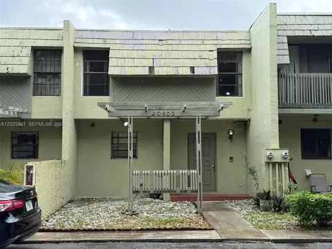 20603 NW 15th Ave #8-1, Miami Gardens, FL 33169