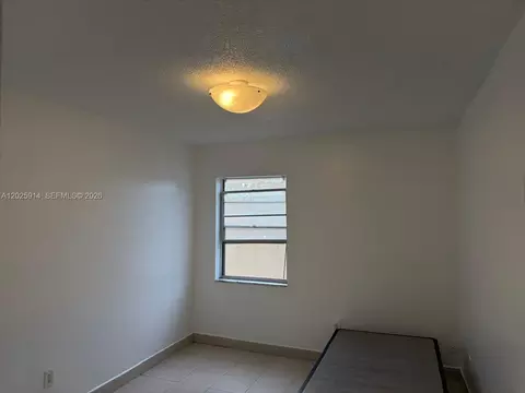 6820 W Flagler St #212, Miami, FL 33144