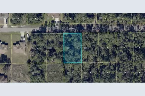 2803 E 11th St, Lehigh Acres, FL 33972