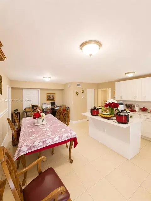 Kitchen - 5551 E 4th Ave, Hialeah, FL 33013 photo 1 of 1