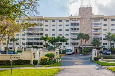 800 NE 195th St #720, Miami, FL 33179