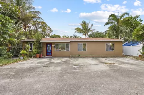 1975 SW 41st Ave, Fort Lauderdale, FL 33317