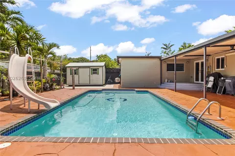 6250 SW 20 Ter, Miami, FL 33155