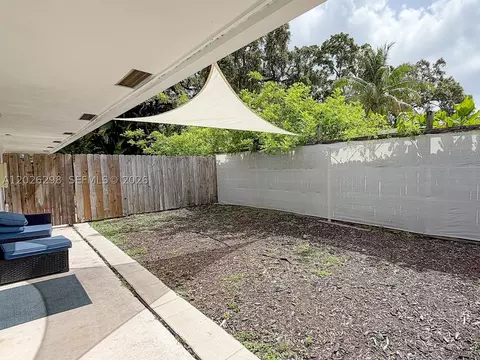 1827 SW 21st St, Fort Lauderdale, FL 33315