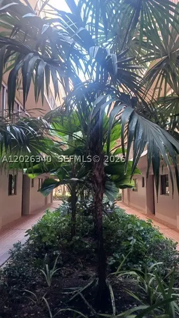 8650 SW 133rd Ave Rd #208, Miami, FL 33183