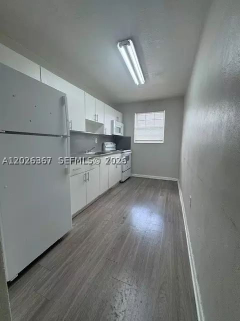 199 W 29th St #12, Hialeah, FL 33012 photo 5