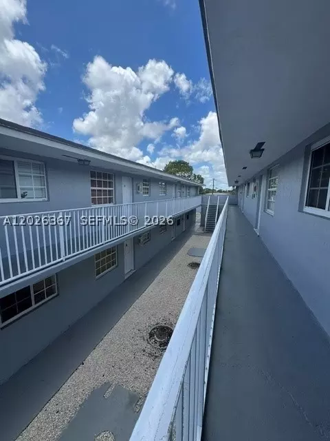 199 W 29th St #12, Hialeah, FL 33012 photo 11