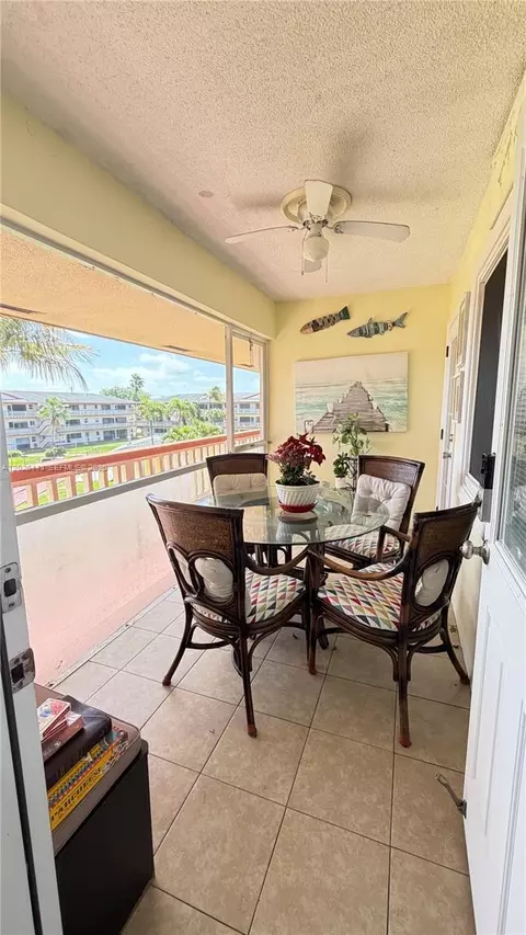 5300 Washington St #D309, Hollywood, FL 33021
