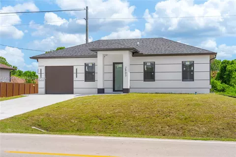 2803 1st St W, Lehigh Acres, FL 33971