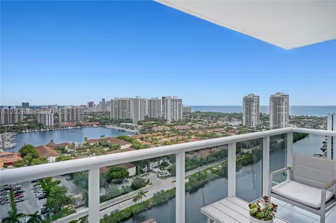 3625 N Country Club Dr #2610, Aventura, FL 33180