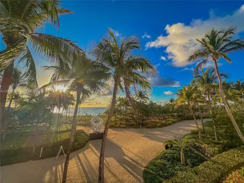 9801 Collins Ave #6P, Bal Harbour, FL 33154