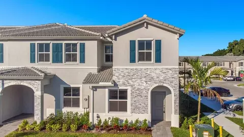 1716 SE 26th Rd #1716, Homestead, FL 33035