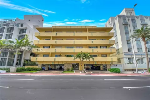 2924 Collins Ave #301, Miami Beach, FL 33140