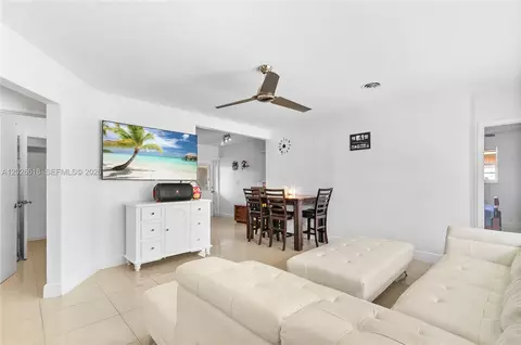 1831 NW 1st Ter, Pompano Beach, FL 33060