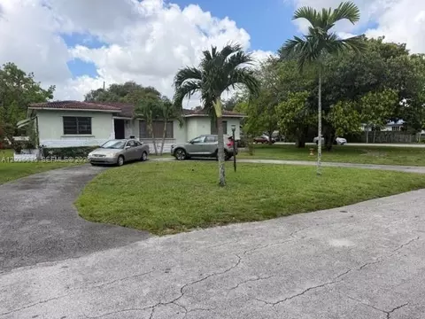 2 NE 110th St, Miami Shores, FL 33161