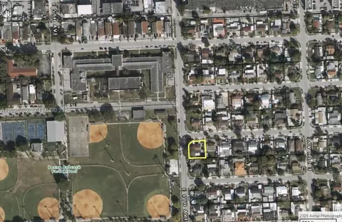 View/Area - 610 E 6th Pl, Hialeah, FL 33010 photo 1 of 1