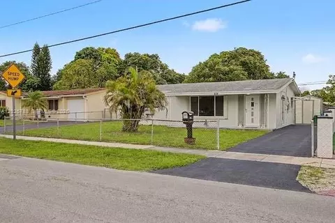 2000 N 58th Ave, Hollywood, FL 33021