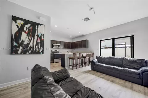 Other - 9381 W 33rd Ln, Hialeah, FL 33018 photo 5 of 16