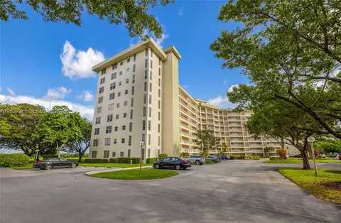 Exterior - Undisclosed, Pompano Beach, FL 33069 photo 1 of 4