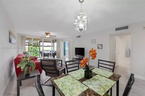 Dining - Undisclosed, Pompano Beach, FL 33069 photo 1 of 2