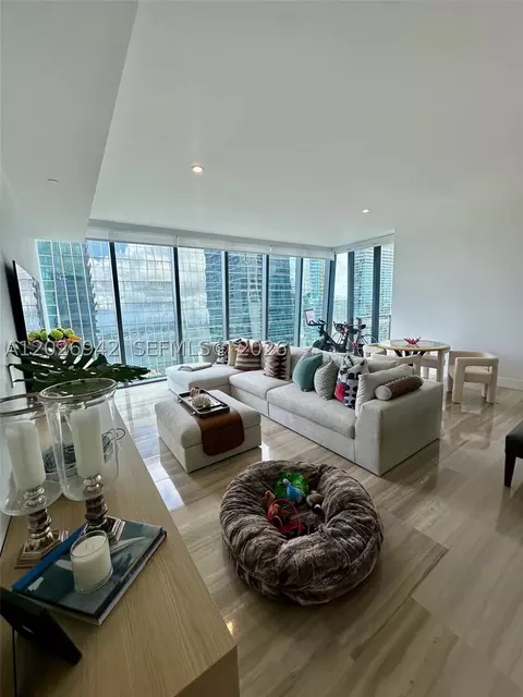 1451 Brickell Ave #3804, Miami, FL 33131