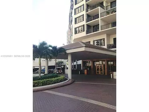 Brickell Key Dr Brickell Key Dr #410, Miami, FL 33131