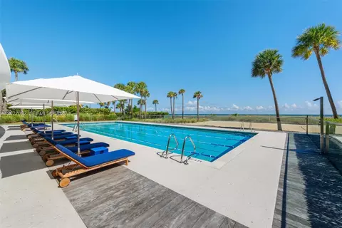 Exterior - 350 Ocean Dr #LPH2N, Key Biscayne, FL 33149 photo 14 of 19